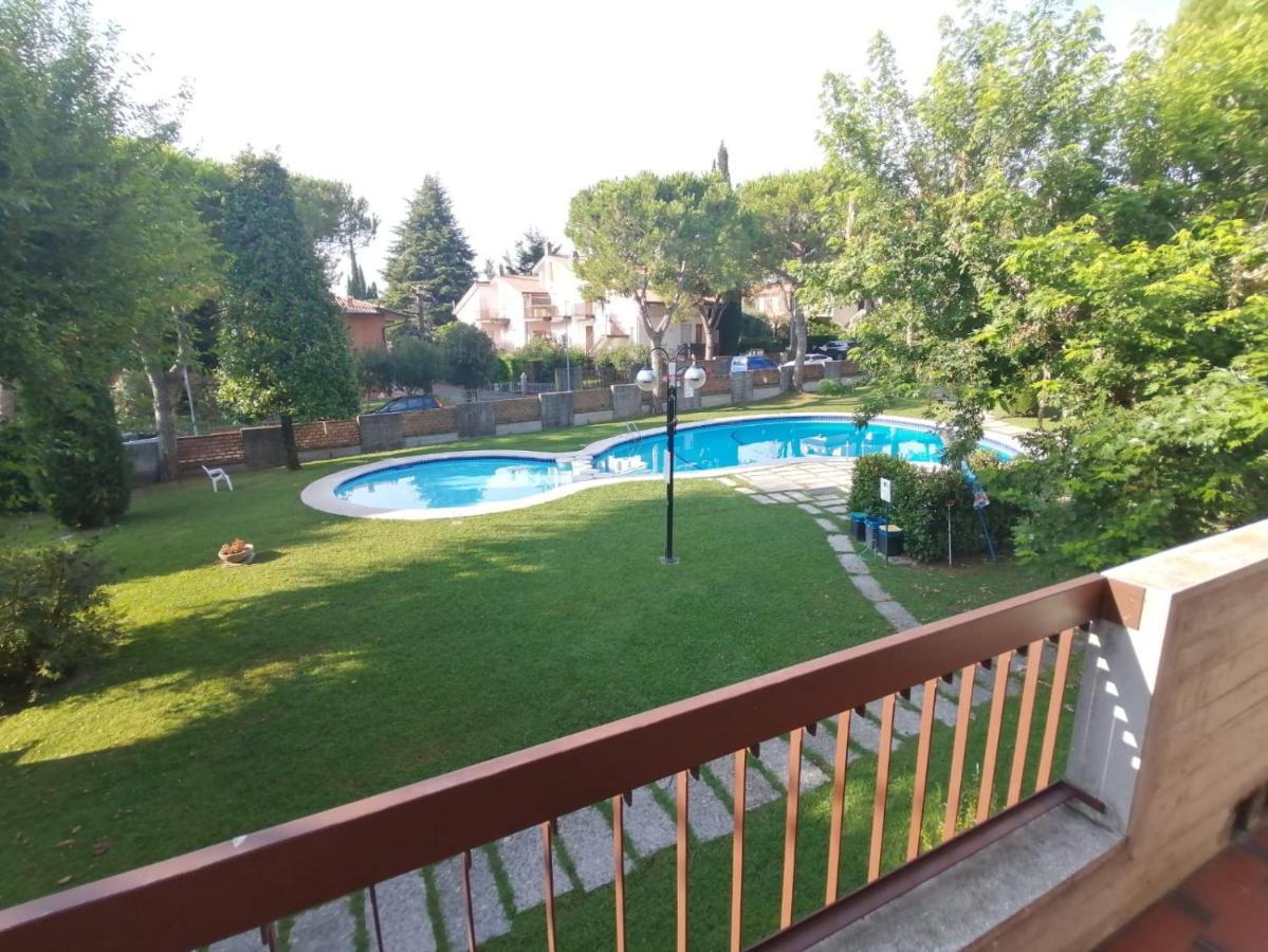 Lucky Apartment 2 Sirmione Exterior photo